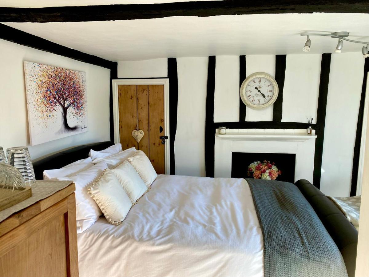 Chestnut Tree Cottage, 7 High Street Ardingly Esterno foto