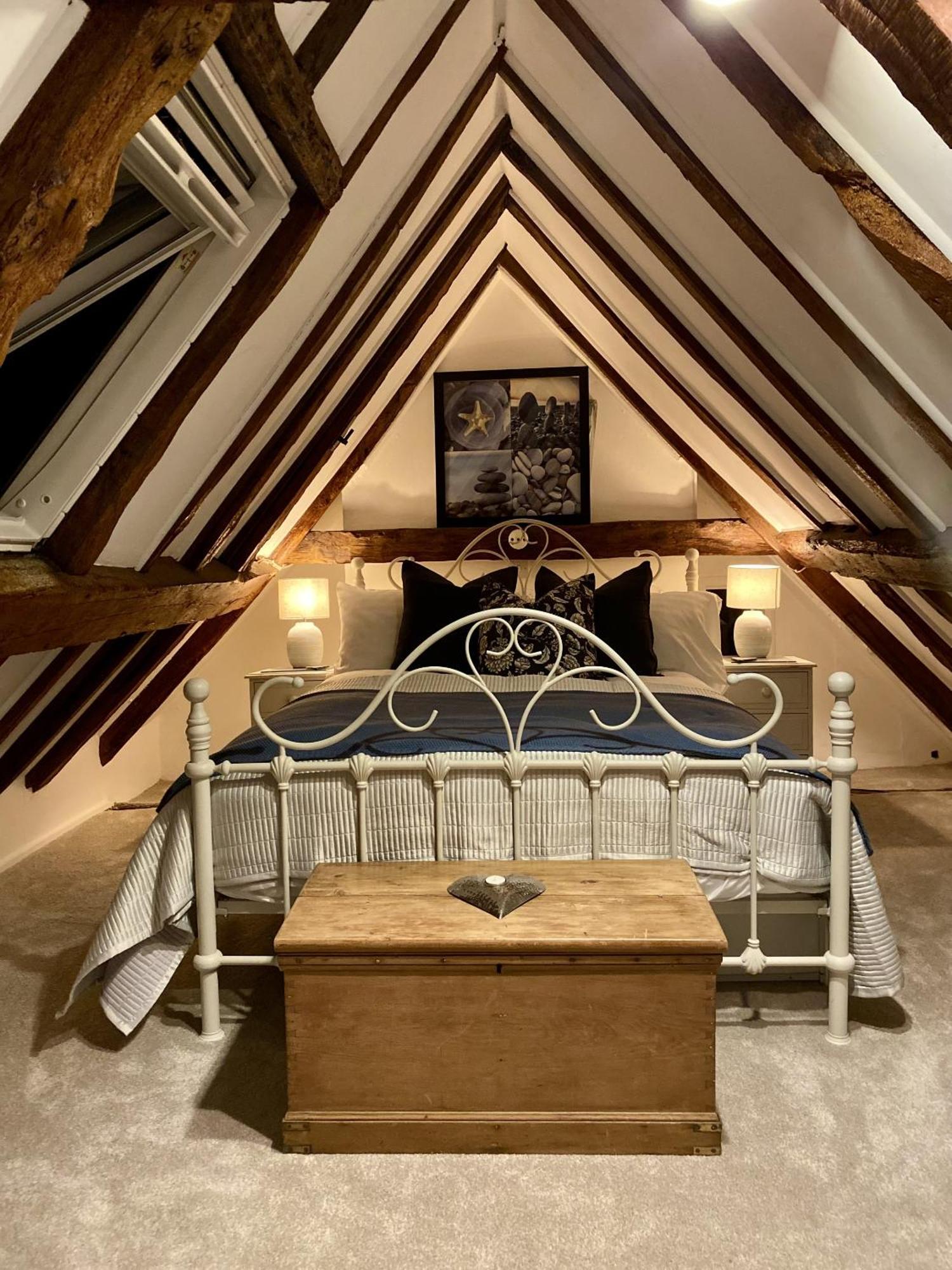 Chestnut Tree Cottage, 7 High Street Ardingly Esterno foto